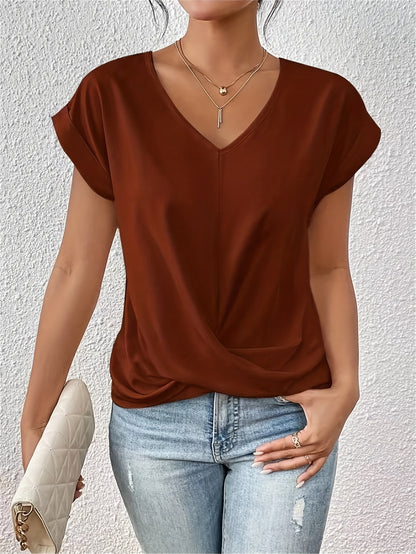 Comfortable T-shirt with an elegant neckline